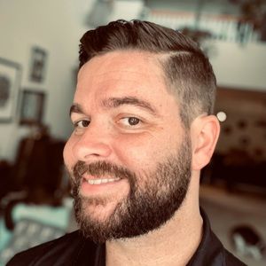 Meet your Posher, Jeffery